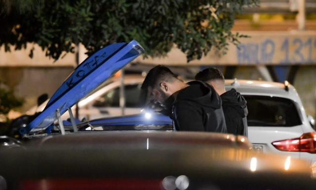 Παλαιό Φάληρο: Πώς στήθηκε η ενέδρα θανάτου για τον 60χρονο – Η αστυνομία βρήκε 3 κάλυκες στο σημείο