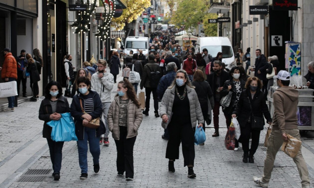 Εορταστικό ωράριο Χριστουγέννων: Πότε ξεκινά - Ποιες ώρες ανοίγουν τα μαγαζιά