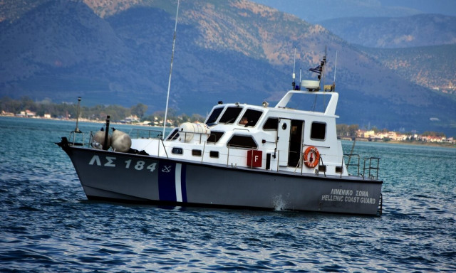 Μυτιλήνη: Μηχανική βλάβη σε φορτηγό πλοίο με 15 άτομα πλήρωμα