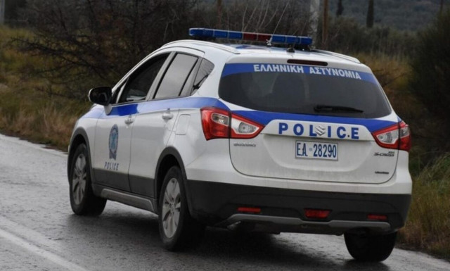 Σοκ στον Κρουσώνα Ηρακλείου: Έσκισαν τα λάστιχα του παπά και του προέδρου του χωριού