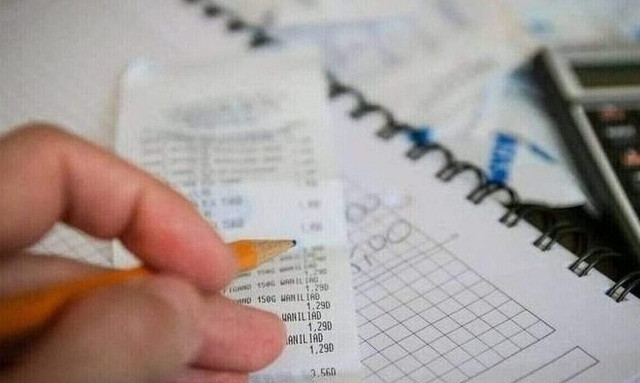 Φορολογία: «Ποδαρικό» με 22 αλλαγές – Αναλυτικός οδηγός για φορολογούμενους