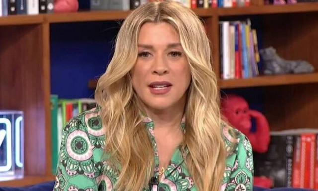 Έρρικα Πρεζεράκου: Η φωτογραφία με το ακρωτηριασμένο δάχτυλο για την Παγκόσμια Ημέρα ΑΜΕΑ