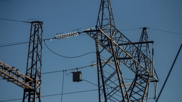 Για «δυνατούς λύτες» τα νέα «χρωματιστά»» τιμολόγια ρεύματος: Υπομονή συνιστά το Υπουργείο Ενέργειας