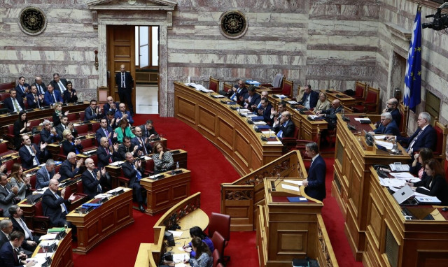 Μητσοτάκης για φορολογικό: Η κυβέρνηση αναλαμβάνει το κόστος της μεταρρύθμισης