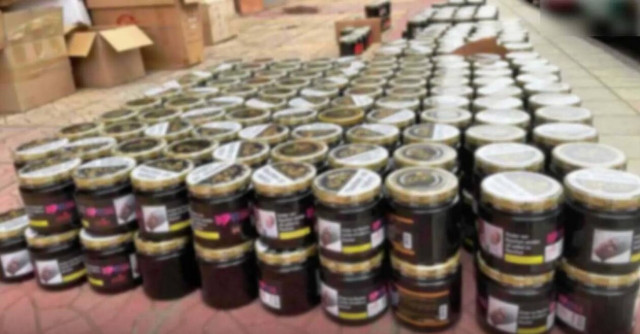 Θεσσαλονίκη: Κατασχέθηκαν πάνω από τρεις τόνοι λαθραίων καπνικών προϊόντων για ναργιλέδες