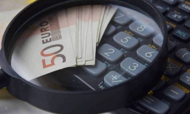 Φορολογικές υποχρεώσεις: Τι θα πρέπει να πληρώσουμε έως 31 Δεκεμβρίου