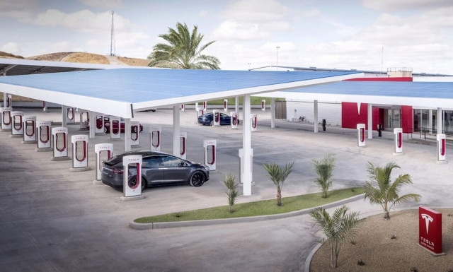 Γιατί οι Αμερικανοί ζητούν να μπει φρένο στα ηλεκτρικά;