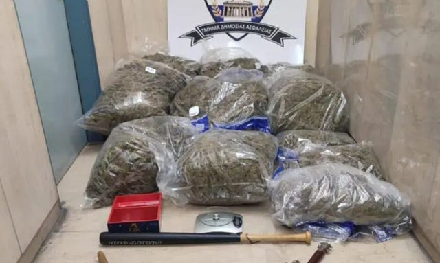 Ζωγράφου: Εντοπίστηκε αποθήκη με 44 κιλά κάνναβης - Πάνω από 700.000 ευρώ η αξία