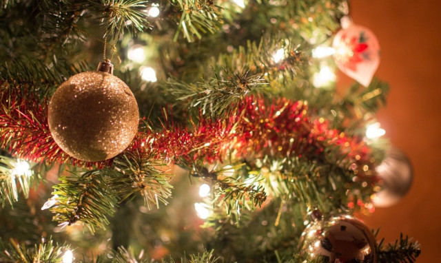 Ηράκλειο: Μαθήτρια χτυπήθηκε από ηλεκτρικό ρεύμα σε Γυμνάσιο - Στόλιζε το Χριστουγεννιάτικο δέντρο