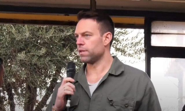 Kasselakis calls on gov't to extend Larco workers' contracts for at least 12 months