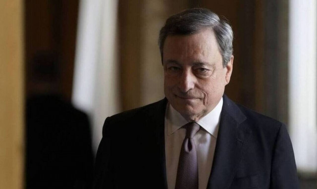 La Repubblica: Tο σχέδιο του Μακρόν για να εκλεγεί ο Ντράγκι νέος πρόεδρος της Ευρωπαϊκής Επιτροπής