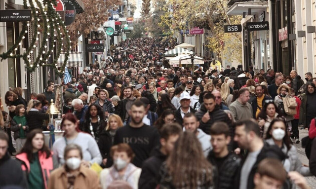 Εορταστικό ωράριο: Πότε ξεκινά - Ποιες Κυριακές θα είναι ανοιχτά τα καταστήματα