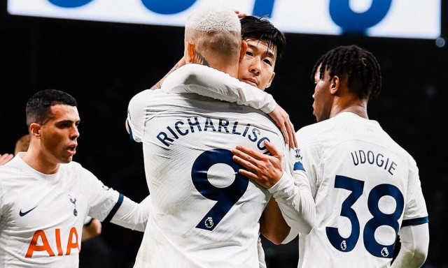 Premier League: Τεσσάρα η Τότεναμ, νίκη με ανατροπή η Μάντσεστερ Σίτι