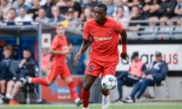 Ολυμπιακός, μεταγραφές: Θέλει και πάλι τον Νταβά, 3 εκατ. ευρώ ζητάει η Στεάουα