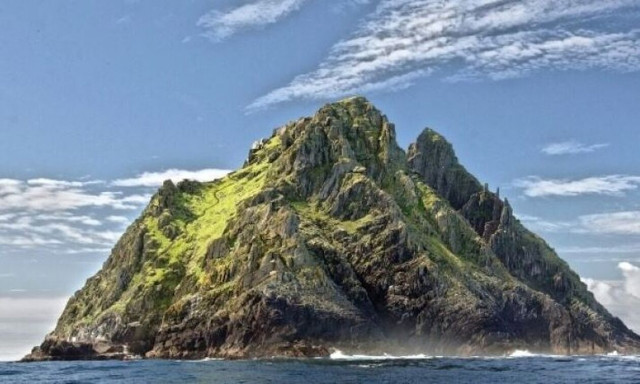 Το νεότερο νησί στη Γη μεγαλώνει κάθε μέρα: Σε εγρήγορση οι επιστήμονες (vid)