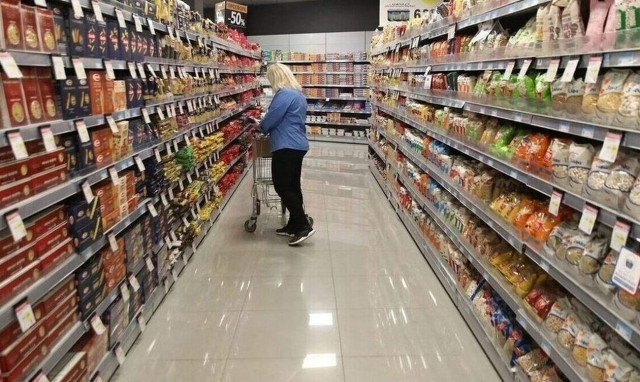 «Καλάθι Χριστουγέννων» και «Αϊ Βασίλη»: Πότε κάνουν πρεμιέρα