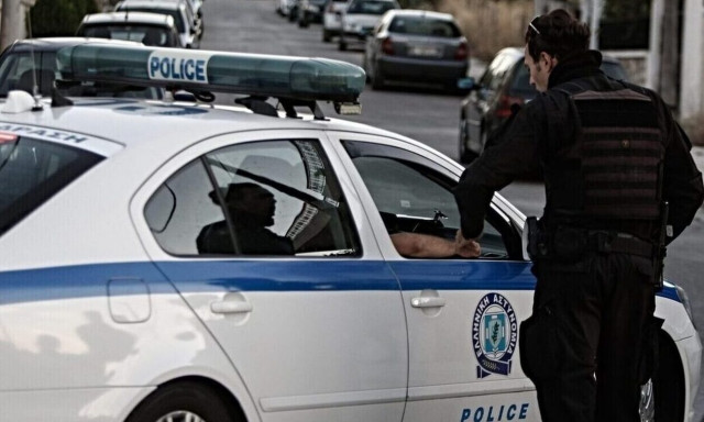 Τρίκαλα: Συνελήφθη οπαδός ομάδας που χτύπησε διαιτητή - Αναζητούνται ακόμη τρία άτομα