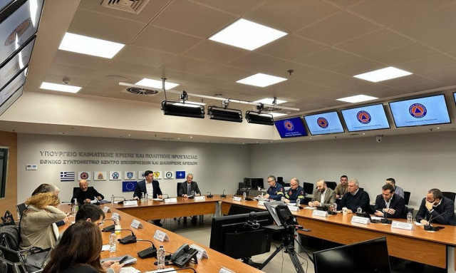 Πολιτική Προστασία: Κινητοποίηση από δήμους και περιφέρειες ζητά ο Βασίλης Κικίλιας