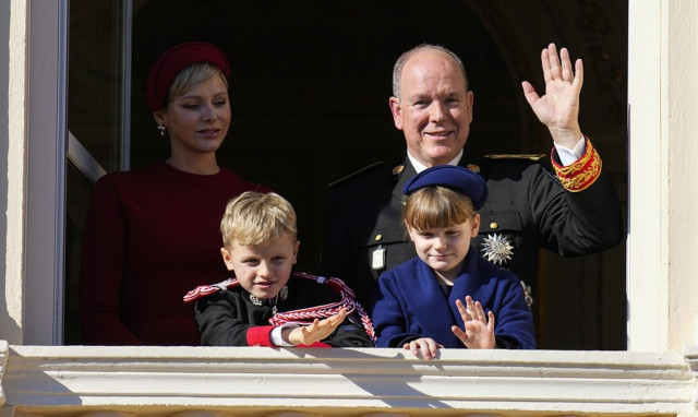 Παλάτι του Μονακό: Το γενέθλιο πορτρέτο των διδύμων  - Ο Ζακ και η Γκαμπριέλα έκλεισαν τα 9