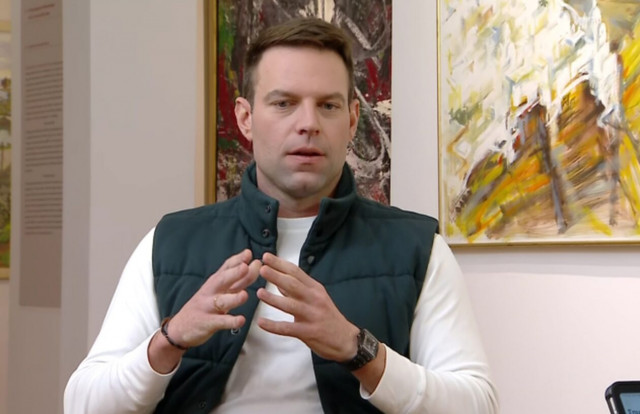 Κασσελάκης: Εμείς στρώσαμε το κρεβάτι για ΝΔ - Μόνο ο ΣΥΡΙΖΑ μπορεί να διοικήσει με «καθαρά χέρια»