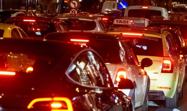 Μποτιλιάρισμα στο ύψος των Μεγάρων λόγω τροχαίου