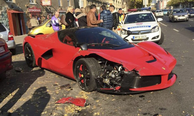 Πόσο κοστίζει ένα τρακάρισμα σε μία LaFerrari;