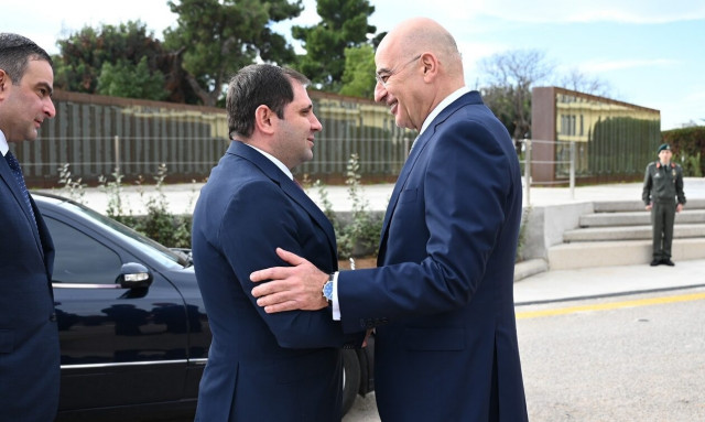 Νίκος Δένδιας: «Στεκόμαστε στο πλευρό του αρμενικού λαού - Μας ενώνουν τραγικές μνήμες»