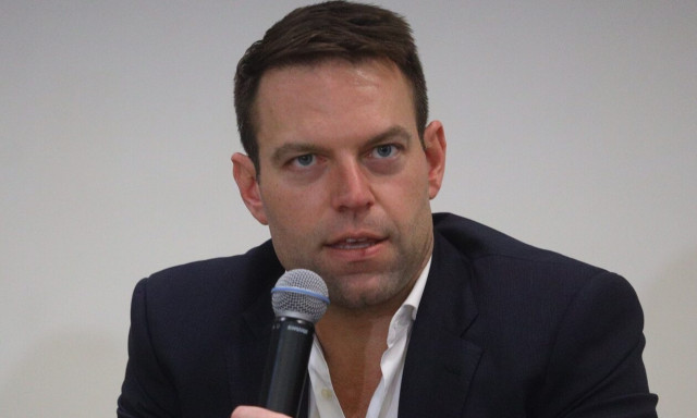 Στέφανος Κασσελάκης: Έβγαλε έρπη; Οι εικόνες με το σημάδι στα χείλη