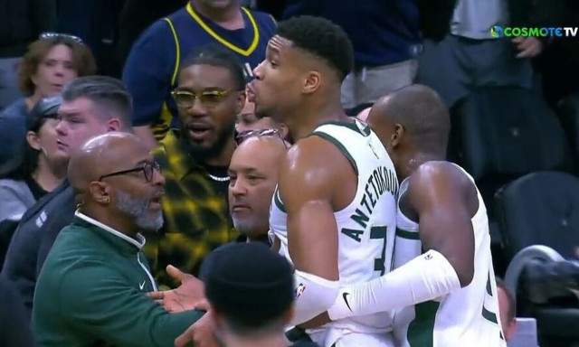 NBA: Έξαλλος με τους Πέισερς ο Αντετοκούνμπο - Του «βούτηξαν» τη μπάλα και το σκληρό φάουλ