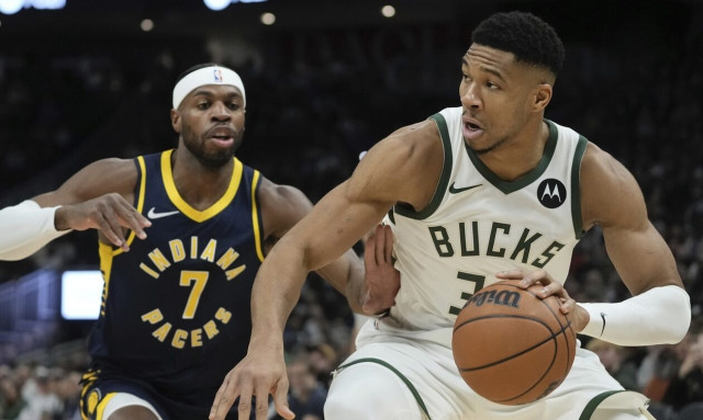 NBA: Μυθικός Αντετοκούνμπο - Διέλυσε με 64 πόντους τους Πέισερς και έκανε ρεκόρ καριέρας! (vids)