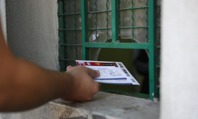 Super League: Τέλος τα εισιτήρια - Έτσι θα μπαίνουν οι οπαδοί στα γήπεδα (vid)