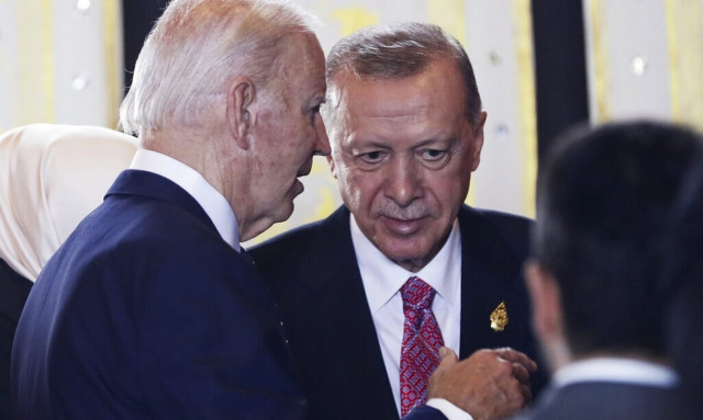 Μπάιντεν σε Ερντογάν: Οι ΗΠΑ στηρίζουν τα βήματα που έγιναν στη σχέση Ελλάδας - Τουρκίας