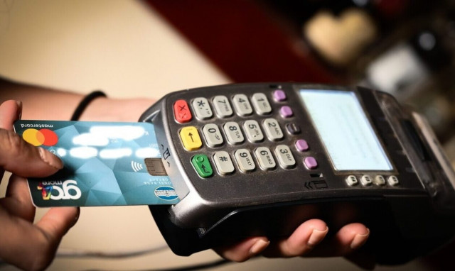 Υποχρεωτική χρήση POS σε ταξί, συναυλίες και πανηγύρια - Επεκτείνεται σε 35 επαγγελματικούς κλάδους