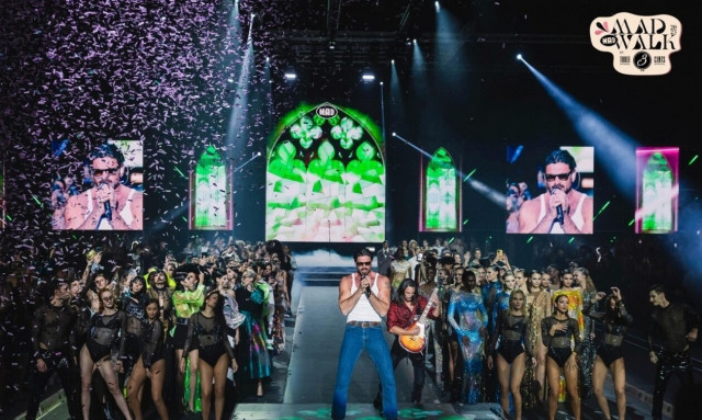 Madwalk 2023: Μουσική, μόδα και λαμπερές εμφανίσεις στο πιο εκρηκτικό τηλεοπτικό show