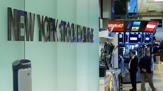 Χρηματιστήριο: Χωρίς σαφή κατεύθυνση και αναμονή στη Wall Street