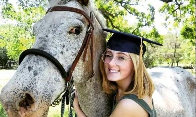 Τέξας: 17χρονη ηρωίδα έσωσε τους φίλους της και πέθανε - Την πυροβόλησαν στην καρδιά