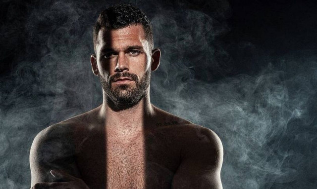 Συγκλονίζει ο Στάθης Σχίζας: «Ο πατέρας μου πάσχει από Πάρκινσον, έχει 98% αναπηρία»