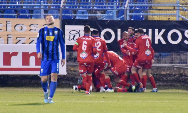 Super League, Λαμία-Βόλος 1-2: Σπουδαίας σημασίας «διπλό»