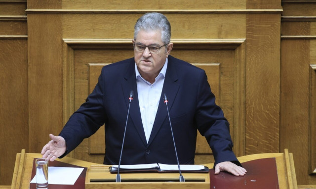 O Κουτσούμπας πέρασε πριονοκορδέλα τον Στέφανο