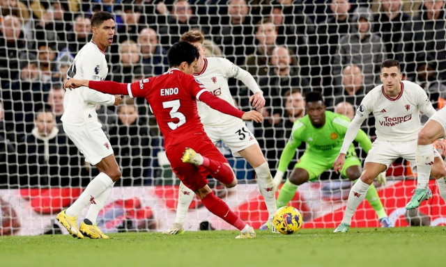 Premier League: Η Γιουνάιτεντ «σταμάτησε» τη Λίβερπουλ - Στην κορυφή η Άρσεναλ, από κοντά η Βίλα