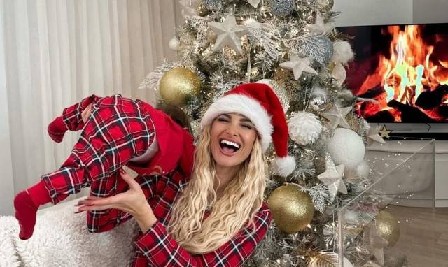 Ιωάννα Τούνη: Η αδημοσίευτη φωτογραφία με φουσκωμένη κοιλίτσα