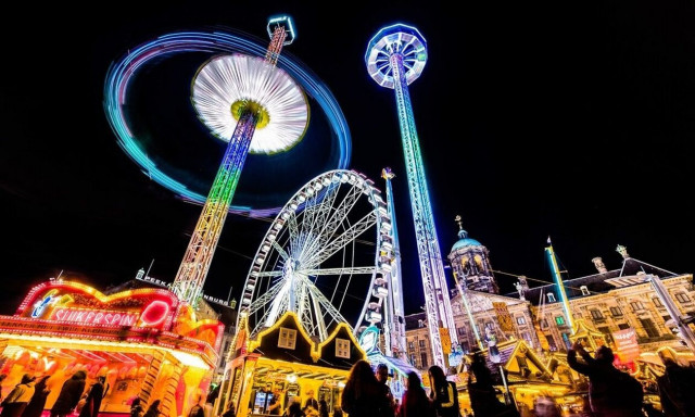 Άμστερνταμ: Το Φεστιβάλ Φωτός στη «Βενετία του Βορρά» - Οι 3 λόγοι που δεν πρέπει να το χάσεις