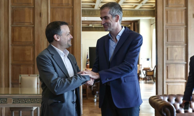 Ο Μπακογιάννης απαντά στον Δούκα για τον «Μεγάλο Περίπατο»: «Θα όφειλε να γνωρίζει»