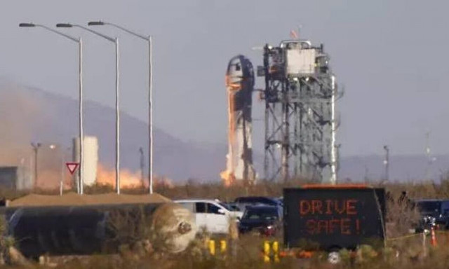 Ένας πύραυλος της Blue Origin απογειώθηκε για πρώτη φορά έπειτα από ένα ατύχημα το 2022