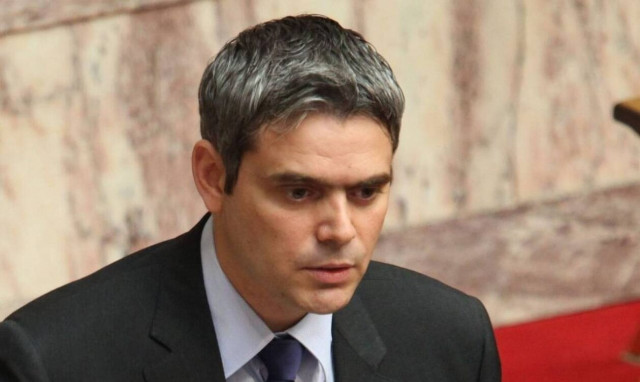 Καραγκούνης: «Διαφωνώ με την τροπολογία για τους μετανάστες, αλλά θα την ψηφίσω»