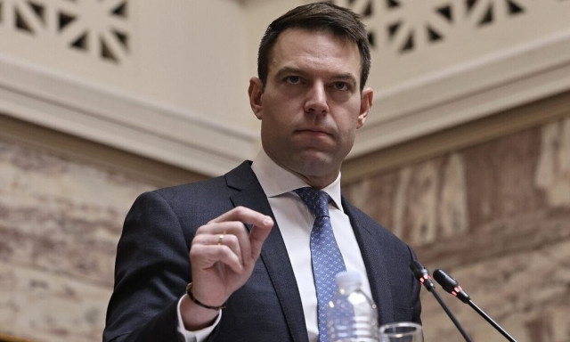 Κασσελάκης για την «Ανάπλαση ΑΕ»: «Όταν η Οικογένεια χάνει την εξουσία, βρίσκει άλλο δρόμο»