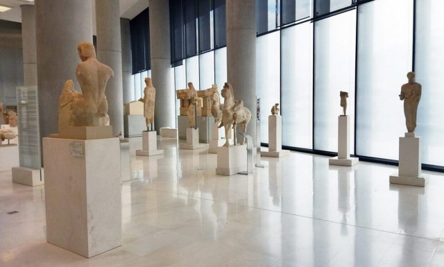 ΥΠΠΟ: Νέα τιμολογιακή πολιτική για τους αρχαιολογικούς χώρους και τα μουσεία