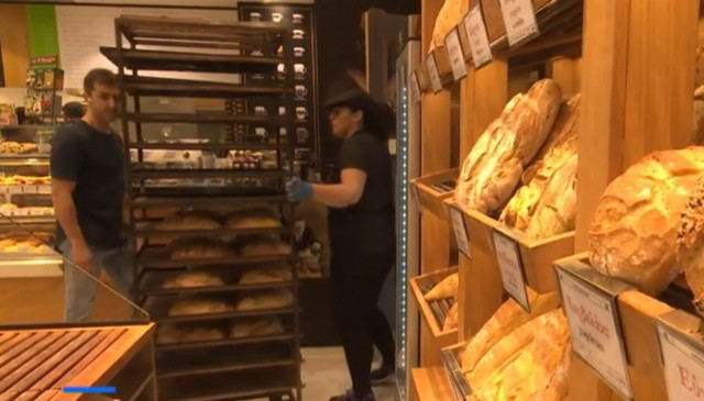 Κύπρος: Στα 1000 ευρώ ο κατώτατος μισθός - Με την αύξηση επωφελούνται 25 χιλιάδες εργαζόμενοι