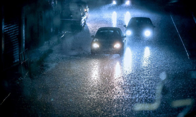 Έκτακτο Δελτίο ΕΜΥ: Ξεκίνησε η κακοκαιρία στην Αττική - Πώς θα κινηθεί τις επόμενες ώρες