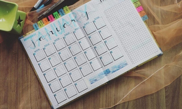 Αργίες 2024: Όλα τα τριήμερα - Πότε καθόμαστε τη νέα χρονιά